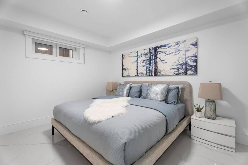 Brand New 2 Bedroom Point Grey Getaway Vancouver Exterior photo